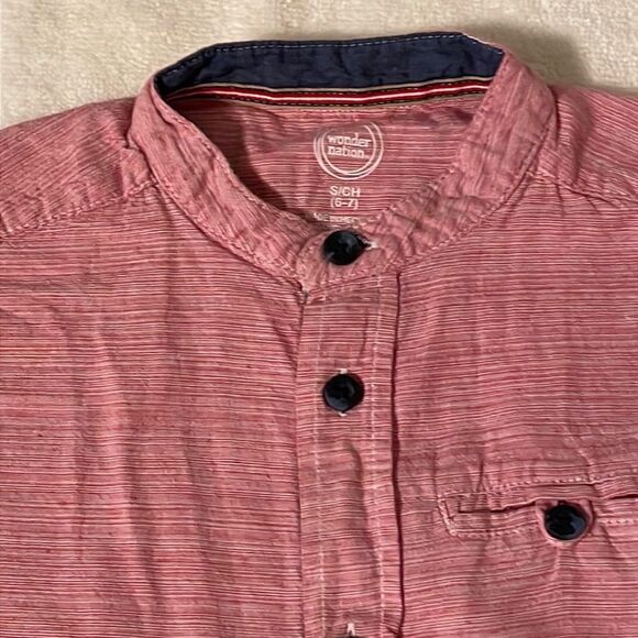 Size 6/7 Wonder Nation pink & blue short sleeve 100% cotton button down shirt - Picture 2 of 16